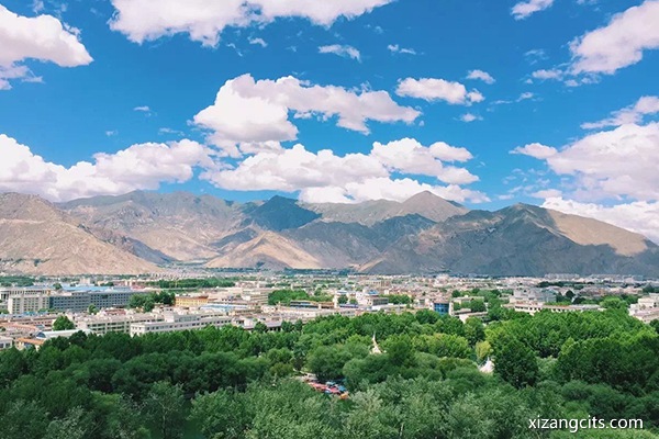 去西藏玩得花多少錢